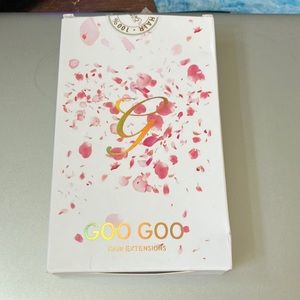 Goo goo clip in hair extensions light brown never used